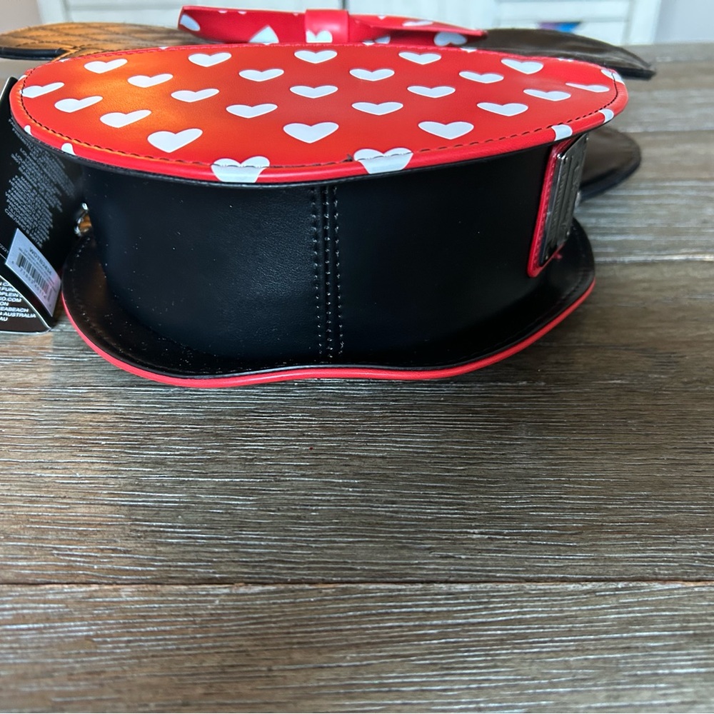 NWT Disney Loungefly Mickey and Minnie Mouse Cross Body Bag - Picture 5 of 6